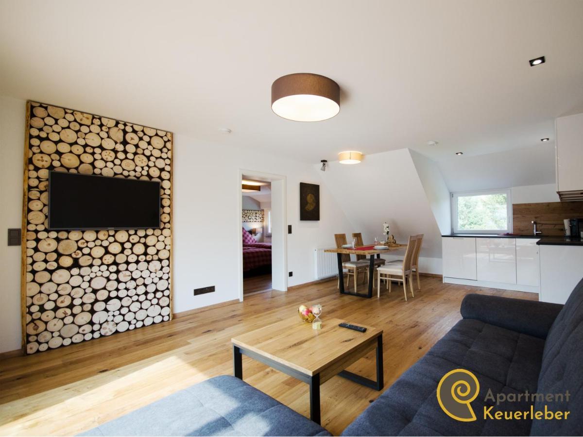 Apartment Keuerleber Holzmaden Eksteriør billede