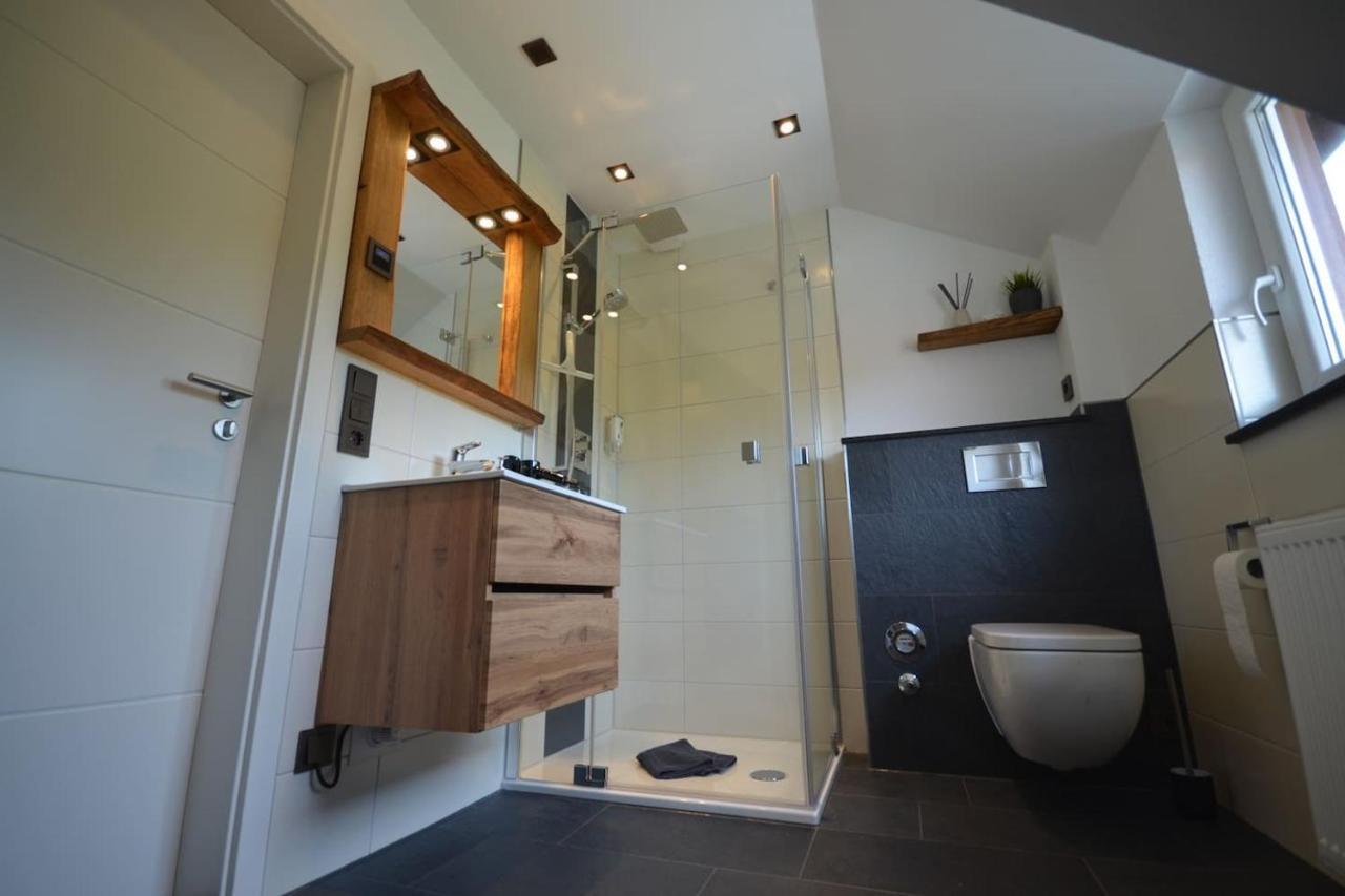 Apartment Keuerleber Holzmaden Eksteriør billede